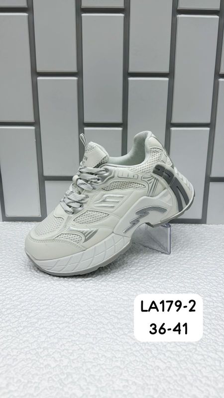 Кроссовки женские LA179