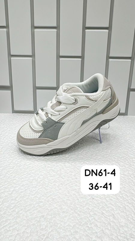 Кроссовки женские DN61